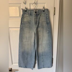 Free people- We The Free Light Blue Flare Cropped Jeans